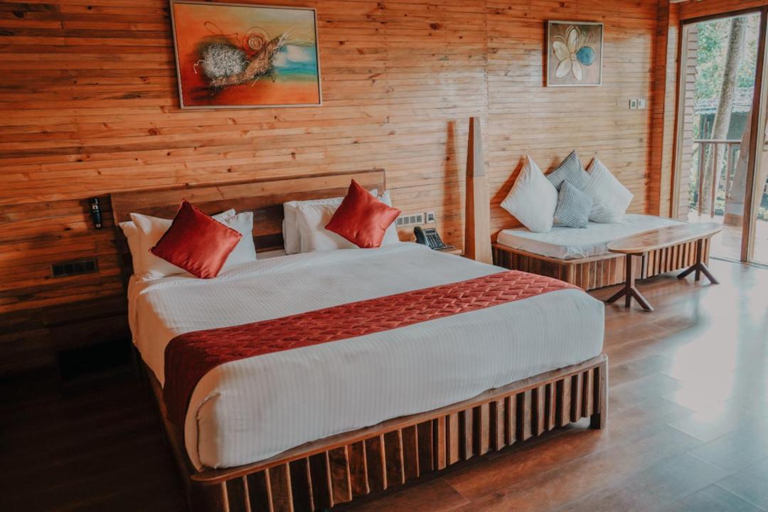De Foret Elephant Beach Екстер'єр фото